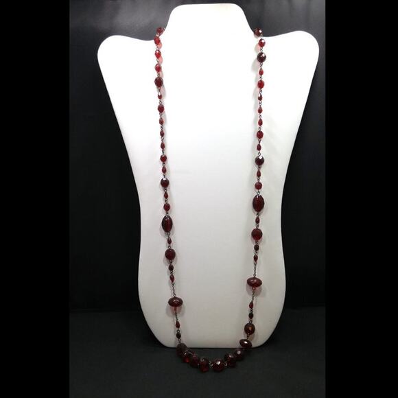 Liz Claiborne Long Red Beaded Necklace 34 Inch Faceted Glass Beads Vintage - Picture 6 of 7